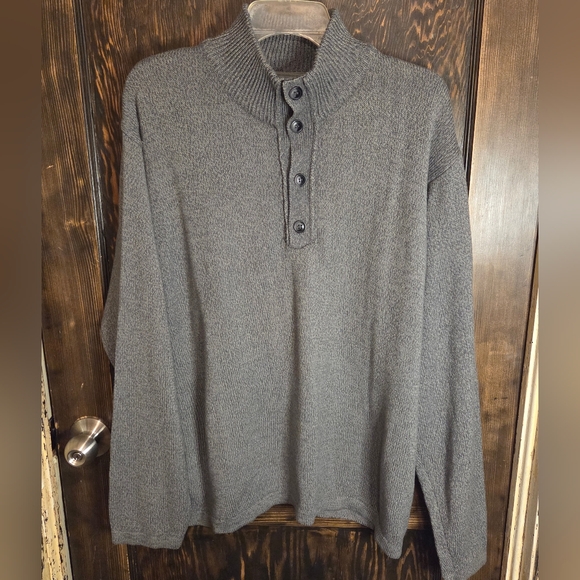 Oscar de la Renta Other - Oscar de la Renta Charcoal Crewneck Sweater